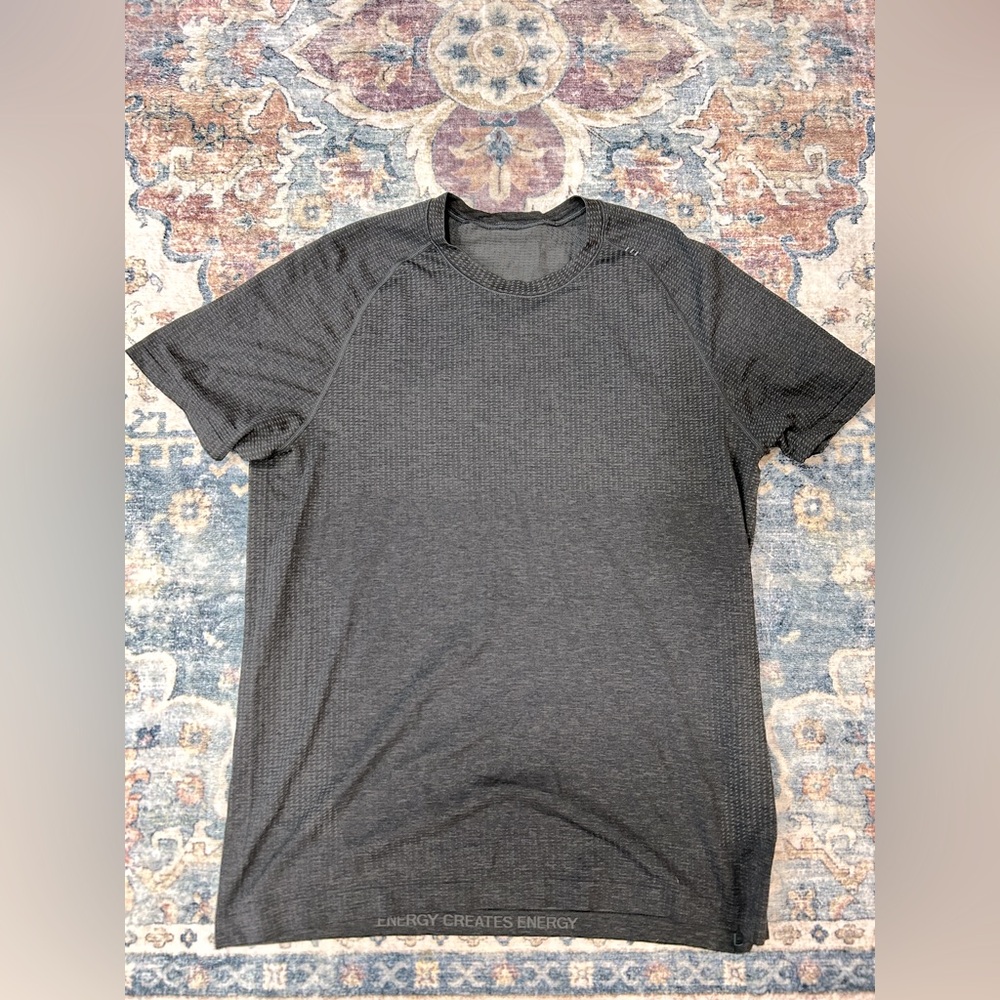 Lululemon Metal Vent Tech Short-Sleeve Shirt XL